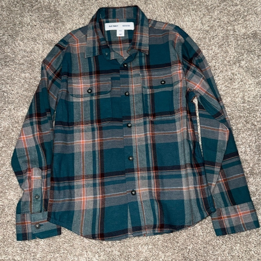 •Old Navy flannel shirt•​